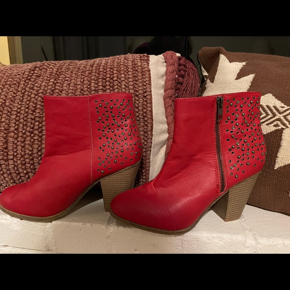 Red booties